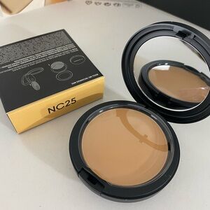 MAC Studio Fix Powder Plus Foundation, 0.42 OZ, New Formula, NC25, New with Box
